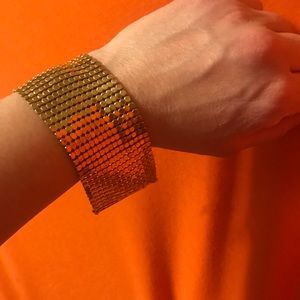 Vintage Avon gold bracelet.